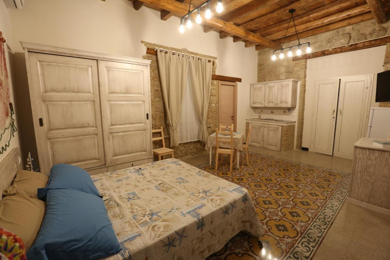 Antica Dimora Dell'Ammiraglio Aparthotel Licata Kültér fotó